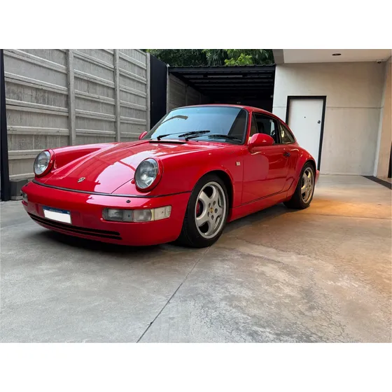 Porsche 911 3.4 Carrera 4 Coupe