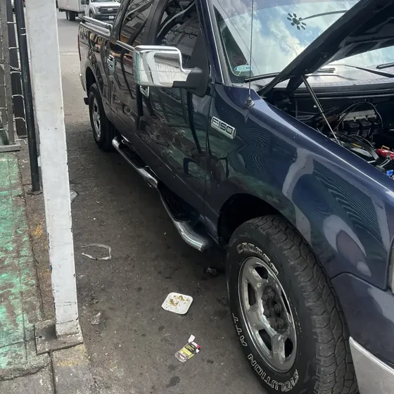 Ford Lobo 2005 5.4 Sport Super Cab 4x2 Mt