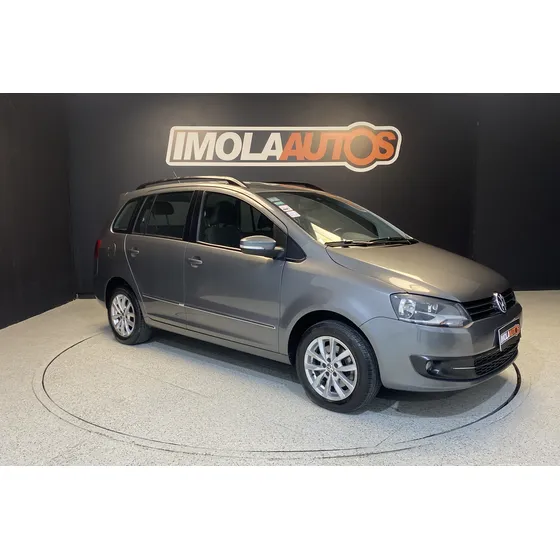 Volkswagen Suran 1.6 Highline 101cv