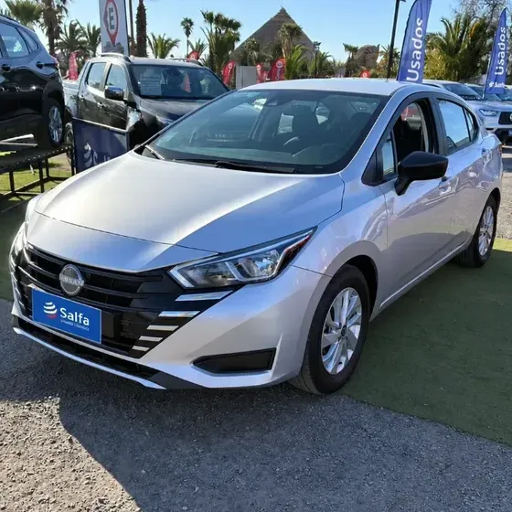 Nissan Versa 2025