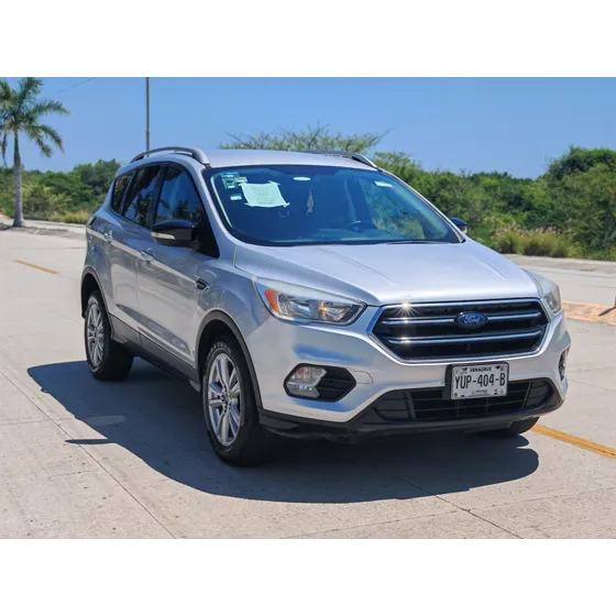 Ford Escape 2.5 S Plus At