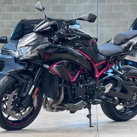 Kawasaki Z1000