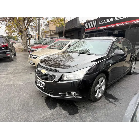 Chevrolet Cruze 1.8 Ltz Mt 4 P