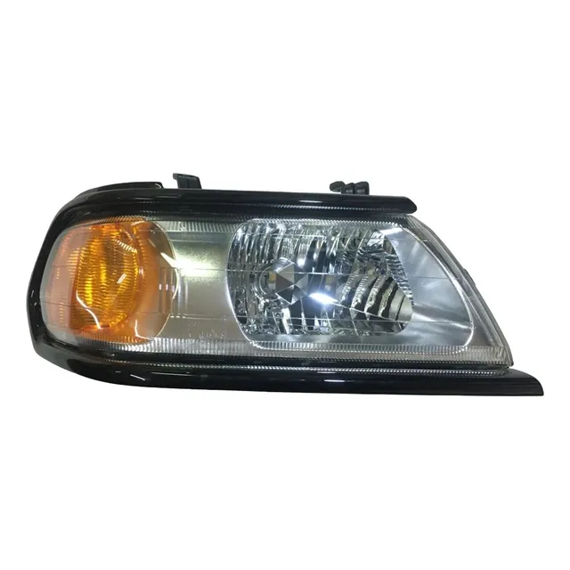 Faro Derecho Mitsubishi Montero Sport 00-08