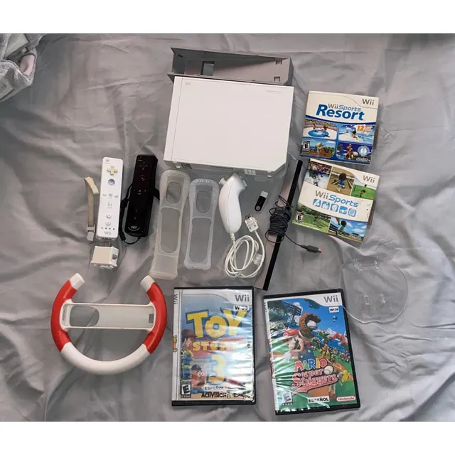 Nintendo Wii Con 2 Controles Chipeado 