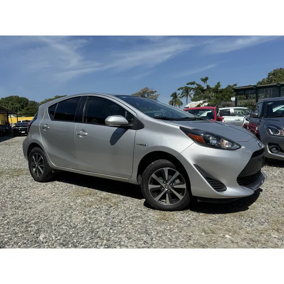 Toyota Prius 1.5 C