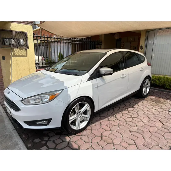 Ford Focus 2.0 Se Hatchback Mt