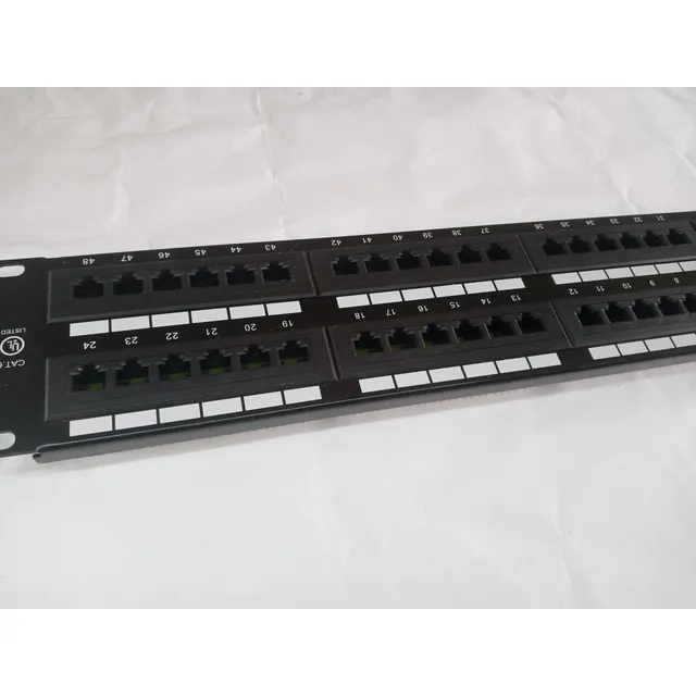 Patch Panel 48 Puertos Cat 6 Tripp Lite (usado)  