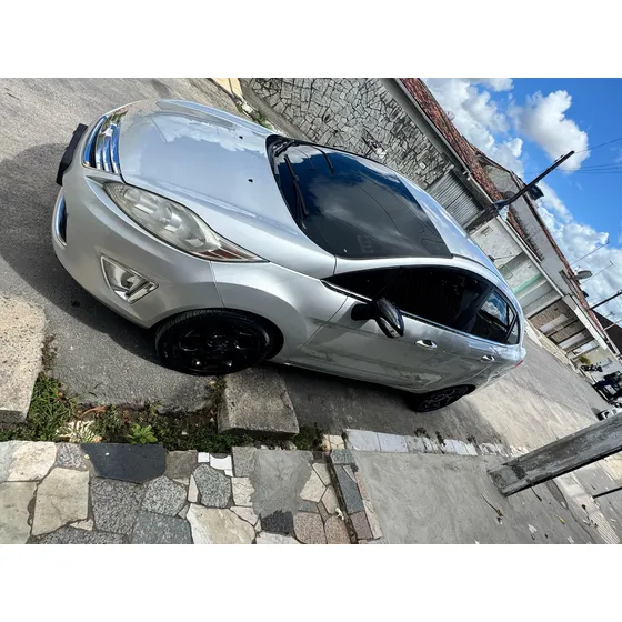 Ford Fiesta 1.6 16v Se Flex 5p