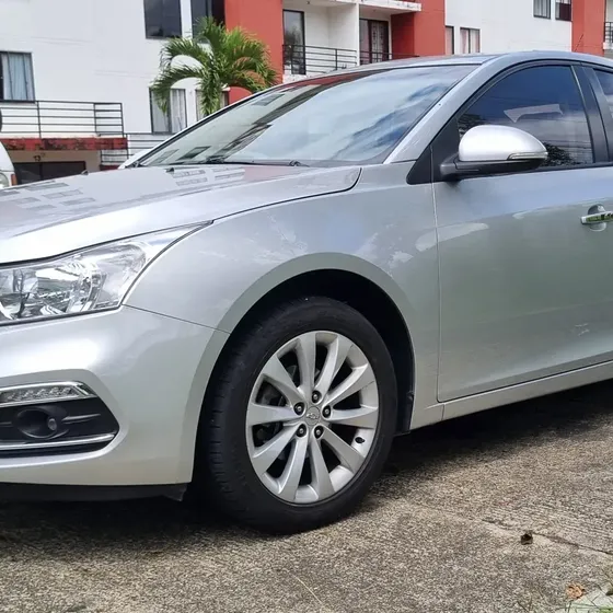 Chevrolet Cruze 2016 1.8 Platinum At