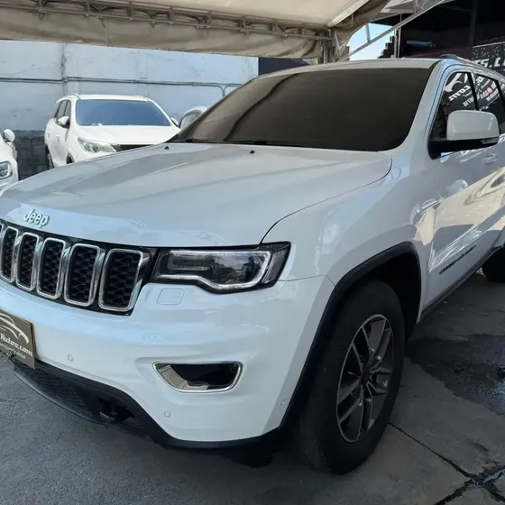 Jeep Grand Cherokee 2020 Laredo Tp 3600cc 4x4