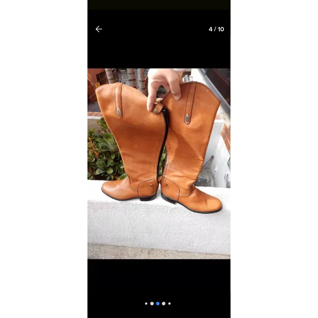 Botas