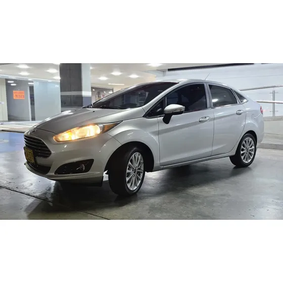 Ford Fiesta 1.6 Titanium At
