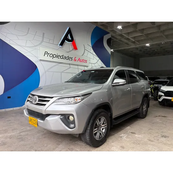 Toyota Fortuner 2.7l