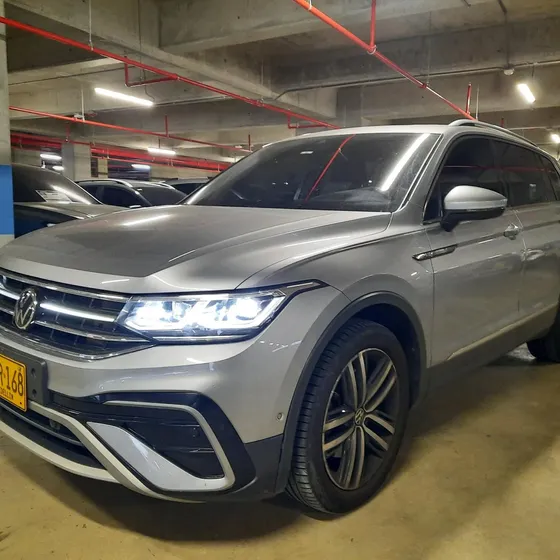 Volkswagen Tiguan 2022 Allspace Comfortline 2.0 Tsi 4motion