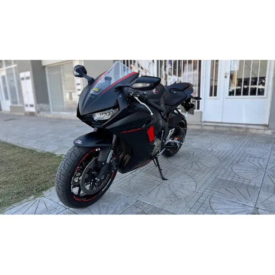 Honda Cbr 1000 - Hobbycer Bikes