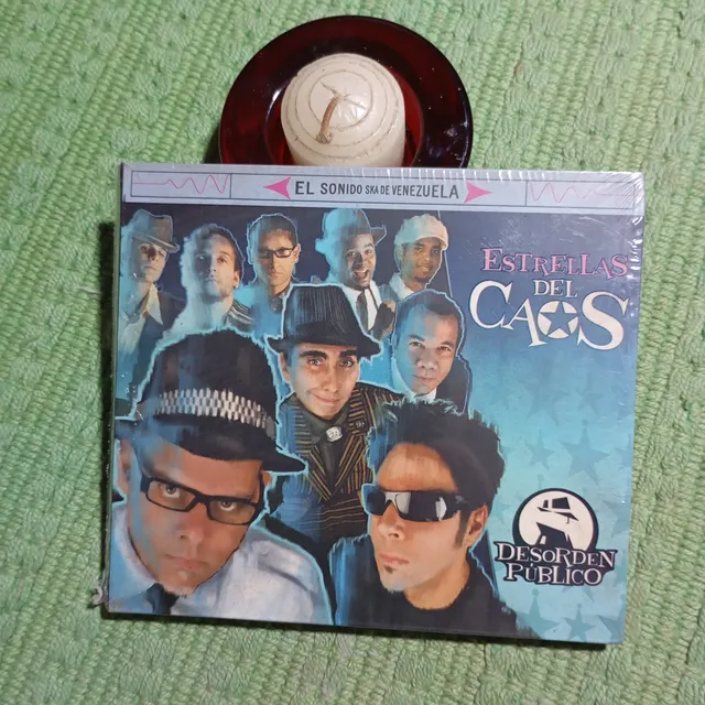 Desorden Público Estrellas Cd Nuevo  Joyas Colección 2024 Ec