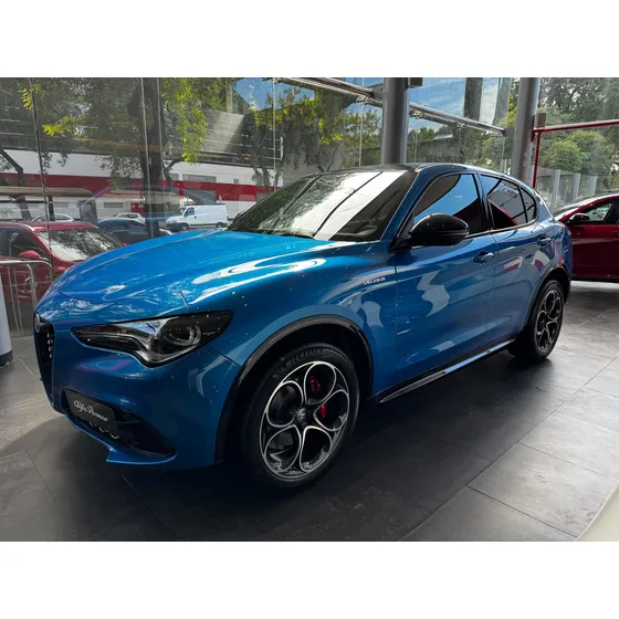 Alfa Romeo Stelvio 2.0 280cv At Q4 Veloce