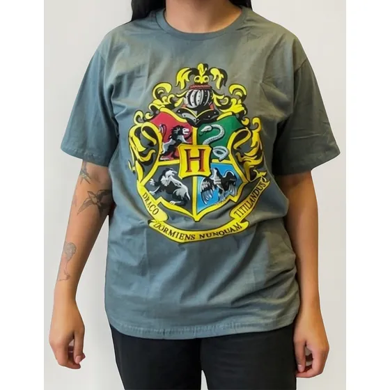 Camisa Harry Potter Brasão Hogwarts Geek Nerd Presente Linda