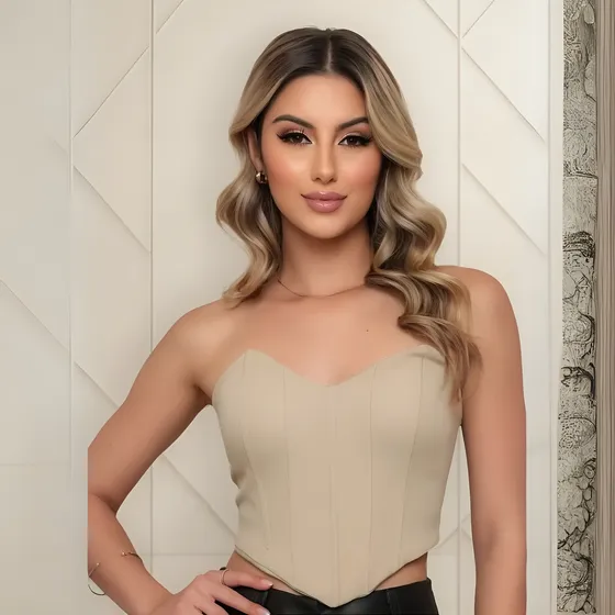Cropped Corset Com Bico Ponta Em V Tomara Que Caia Corselet