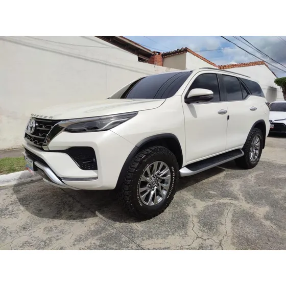 Toyota Fortuner Sr5