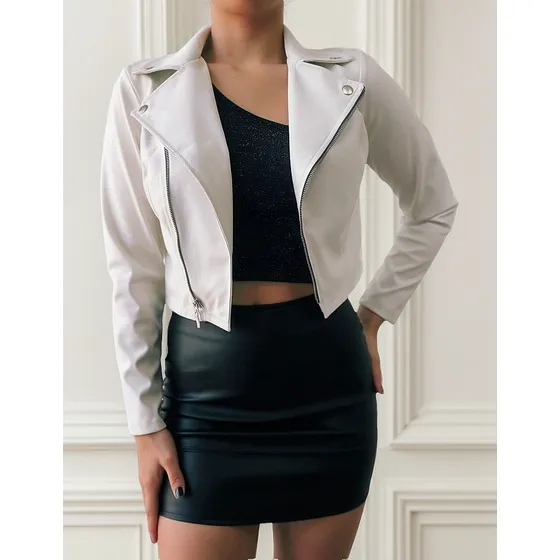 Campera Engomada Eco Cuero - Negra