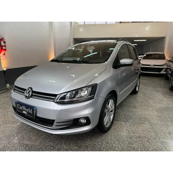 Volkswagen Suran 1.6 Comfortline 101cv
