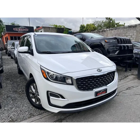 Kia Sedona Americana