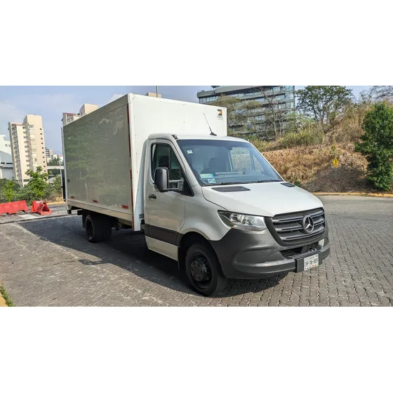 Mercedes-benz Sprinter Chasis Caja Seca Rampa Hidráulica