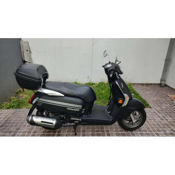 Kymco Like 125 2023 Con 8.700kms Agencia Oficial