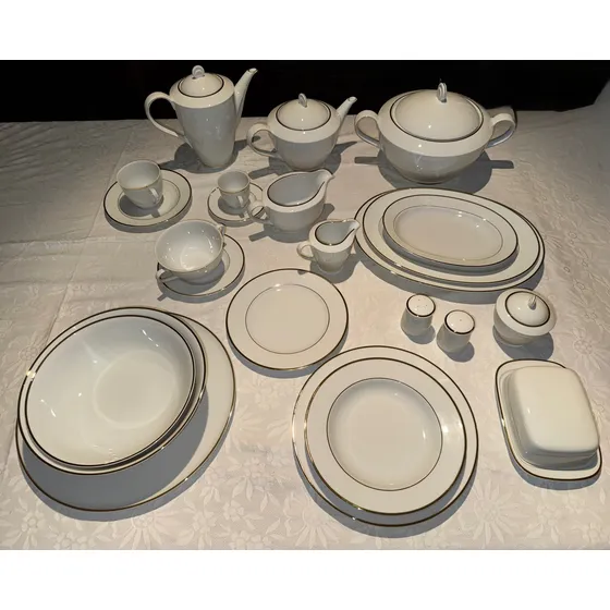 Vajilla Bavaria Porcelana 141 Piezas Blanca Con Borde Oro