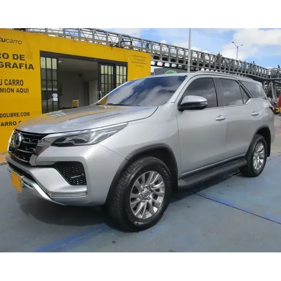 Toyota Fortuner 2024 Srv 4x2 2400cc At Aa