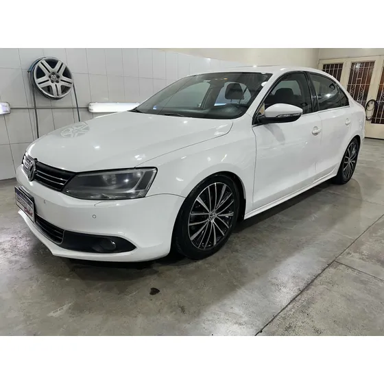Volkswagen Vento 2.0 Sportline Tsi 200cv Dsg