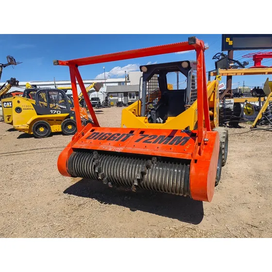 Mulcher Forestal Para Minicargador Triruradora Para Desmonte