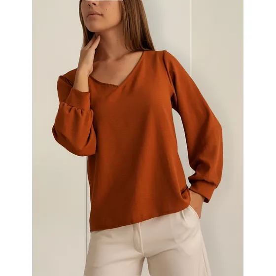 Blusa Nano, Crepe Escote Corazón Mangas Largas #2351