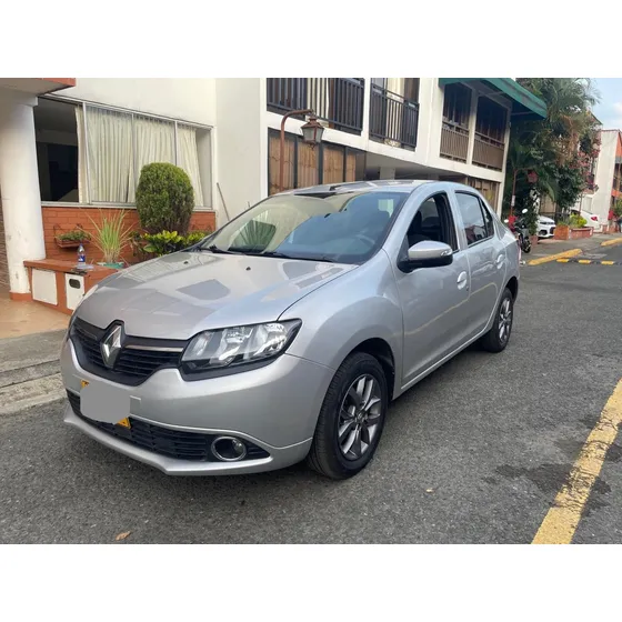 Renault Logan 1.6 Expression / Life +