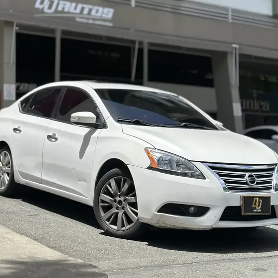 Nissan Sentra 2014 1.8 B17 Exclusive