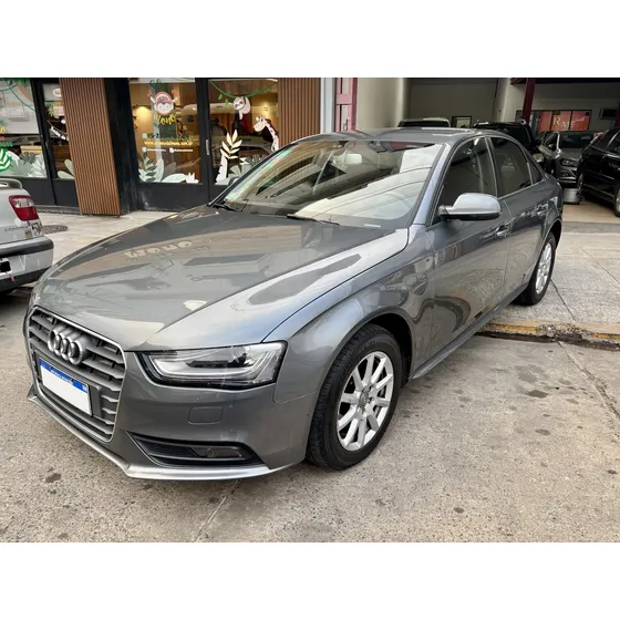 Audi A4 1.8 Attraction Tfsi 170cv
