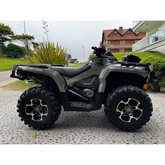 Can Am Outlander 1000 Único