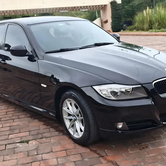 BMW Serie 3 2010 318i E90 Lci 2.0