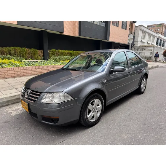 Volkswagen Jetta 2.0 Trendline