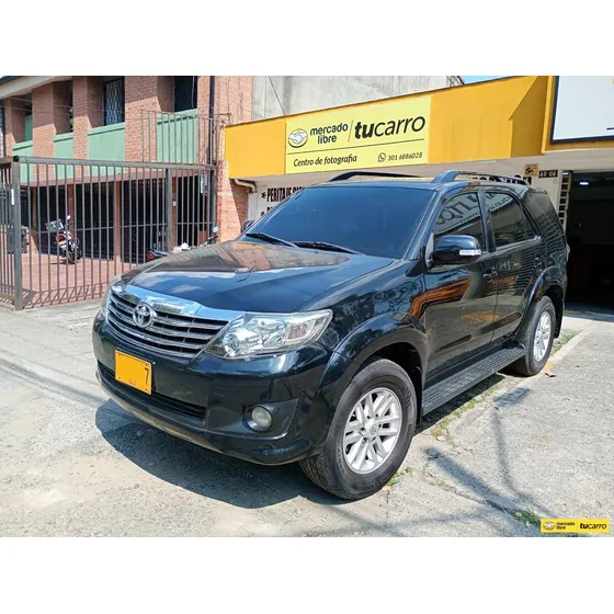 Toyota Fortuner 2.7 Sr5