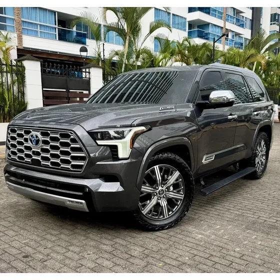 Toyota Sequoia 2023 3.4 V6 Capstone