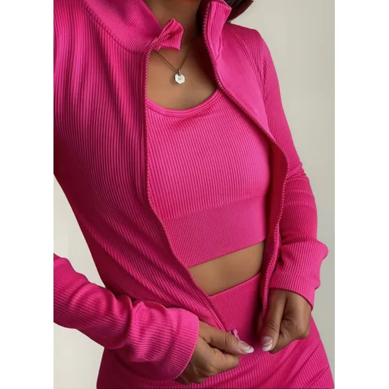 Conjunto Deportivo Mujer Calza + Top + Campera