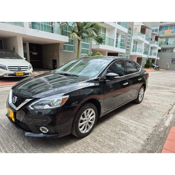 Nissan Sentra 1.8 B17 Fl Advance