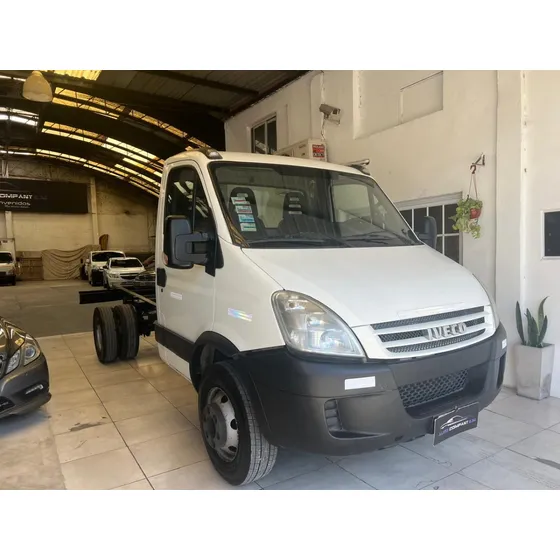 Iveco Daily 3.0 Chasis Cs 155cv 70c16 3750