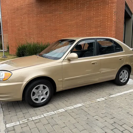 Hyundai Accent 2004 1.5 Gls 5 P
