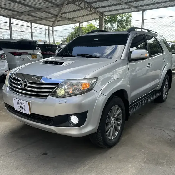 Toyota Fortuner 2014 3.0 Srv 4x4