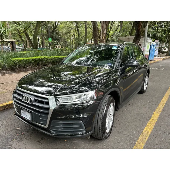 Audi Q5 2.0 L T Dynamic Dsg