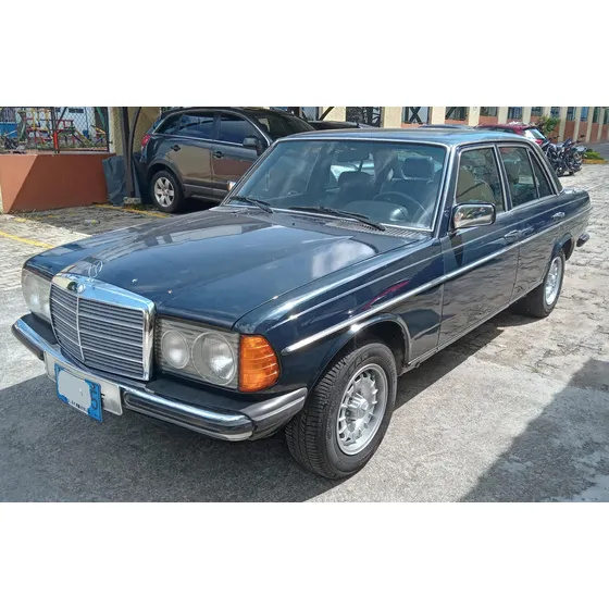 Mercedes-benz 230 2.3 S123